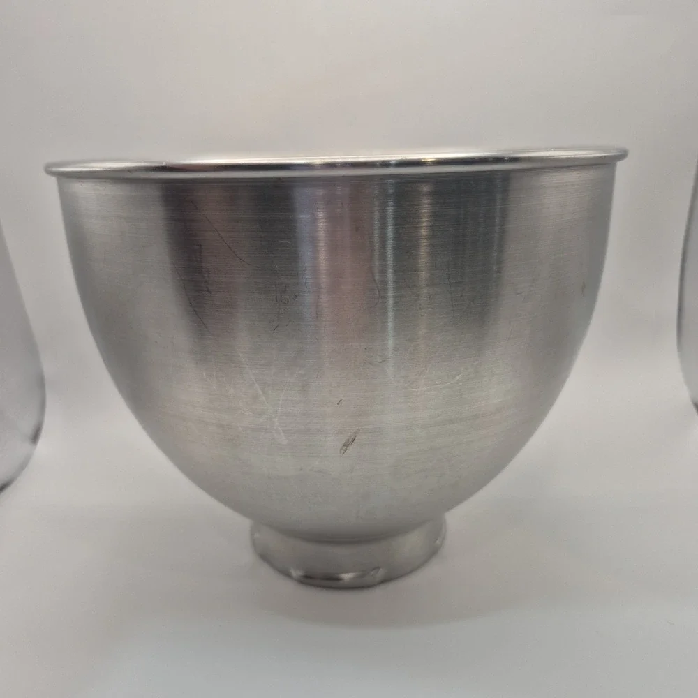 VINTAGE KitchenAid K45 bowl. Stainless steel 4.5 qt.